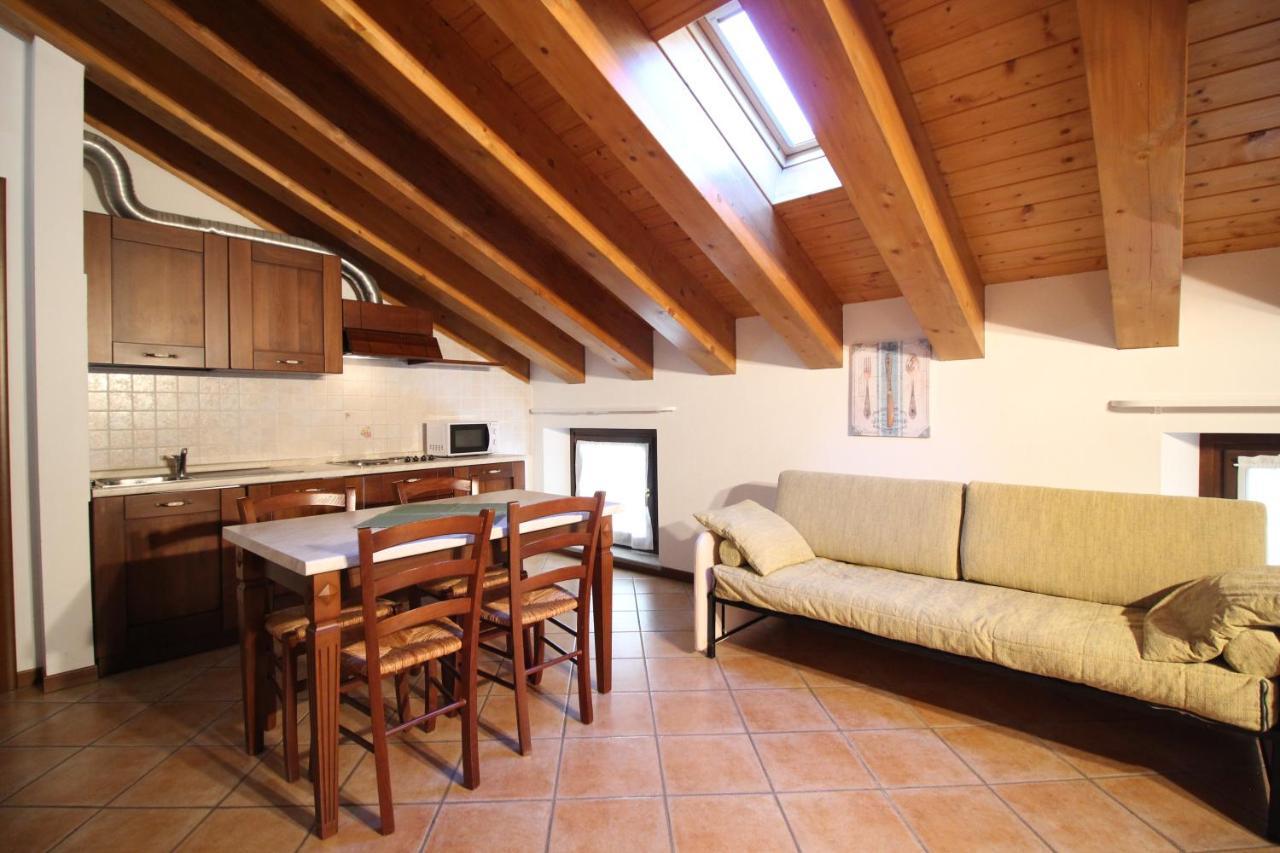 Residence Aquila - Mono Corno Vitello Brusson Exterior photo
